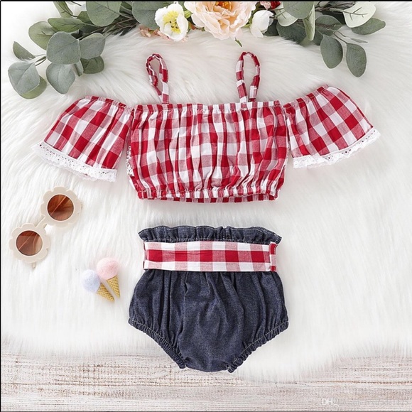 Two-Piece Set - Picture 2 of 5